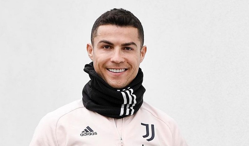 Cristiano Ronaldo Hizo Historia En Las Redes Sociales