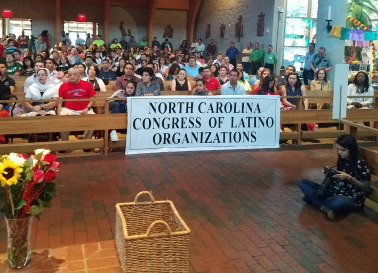 Más de mil líderes hispanos se congregaron en Durham