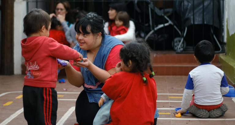 Primer maestra con síndrome de Down en Argentina