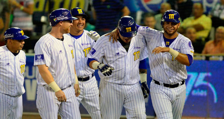 Navegantes trituran a Leones en LV