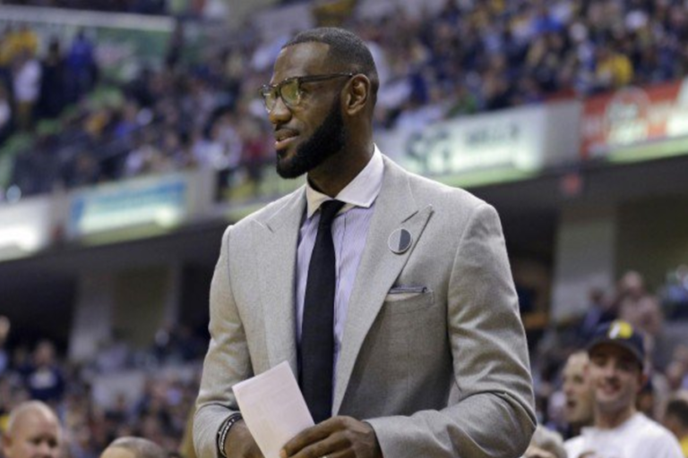 LeBron dona US$2.5M a exposición de Muhammad Ali