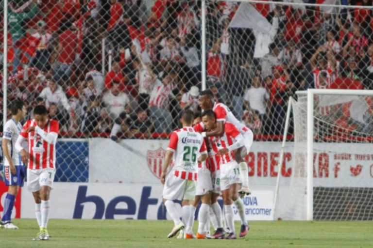 Necaxa pega primero en la Ida al Pachuca