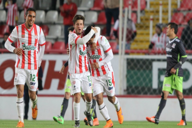 Necaxa sueña con la corona en México