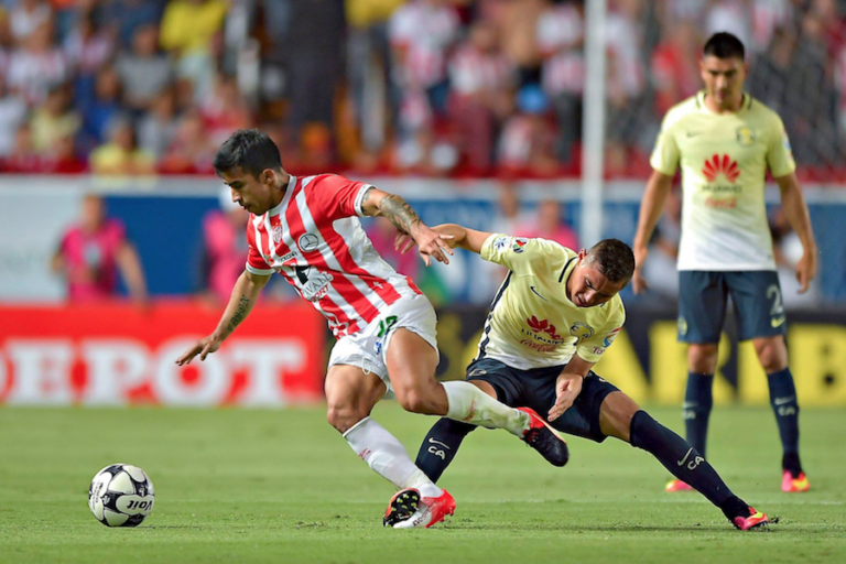 Las Aguilas del América pegan primero