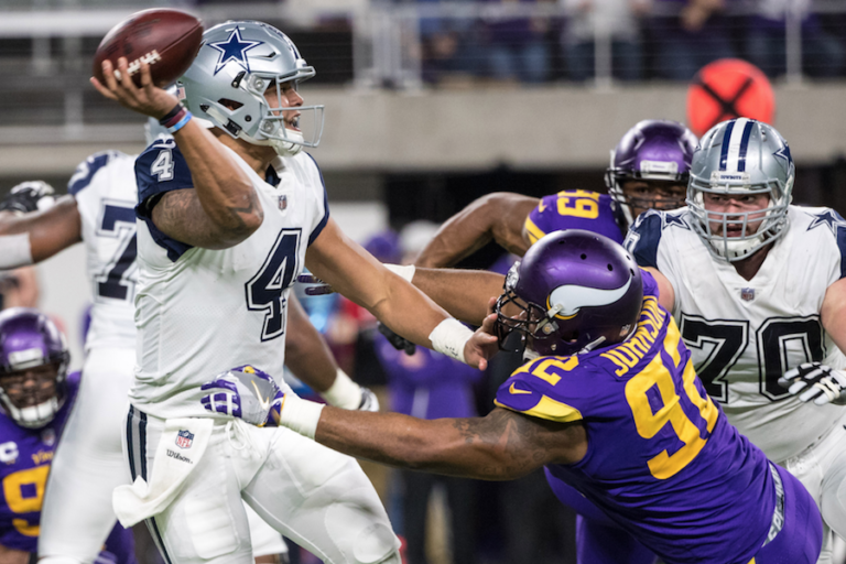 Cowboys brillan en Thursday Night Football
