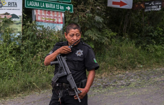 La Policía busca al justiciero de México