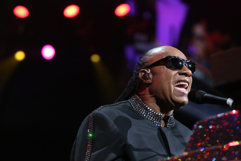 Nombran calle de Detroit en honor a Stevie Wonder