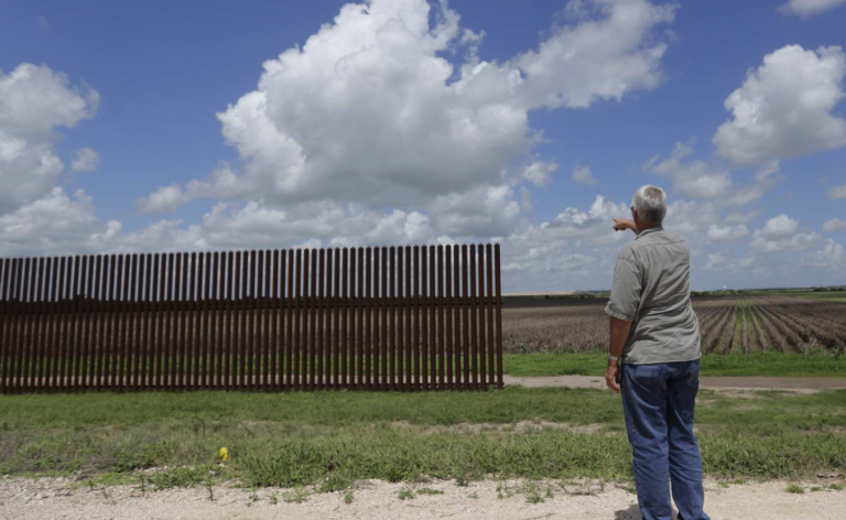 Trump estudia la viabilidad del muro con México