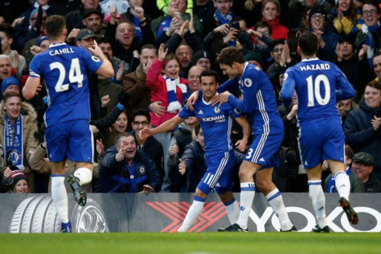 Chelsea en lo alto de la Premier League