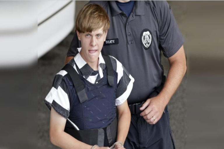 Sentencian a Dylann Roof a pena de muerte