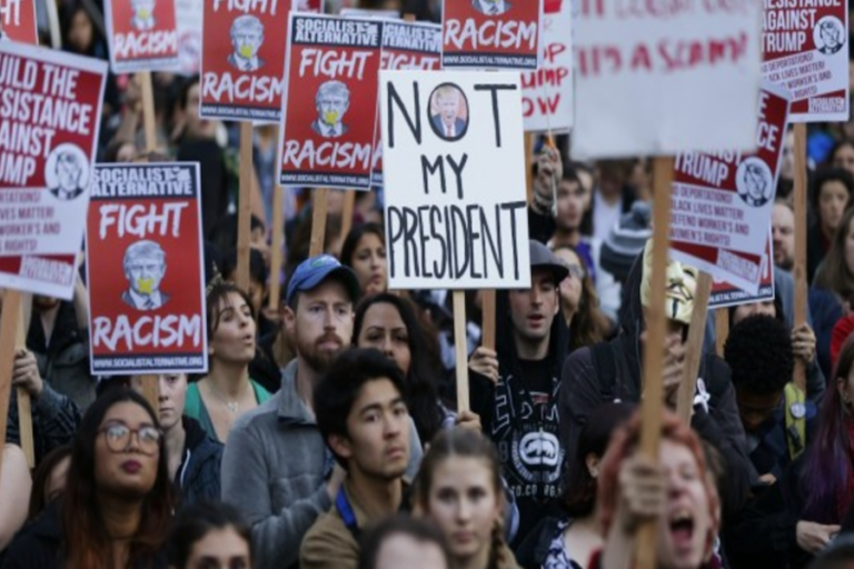 Trump: Protestas pacíficas son símbolo de nuestra democracia