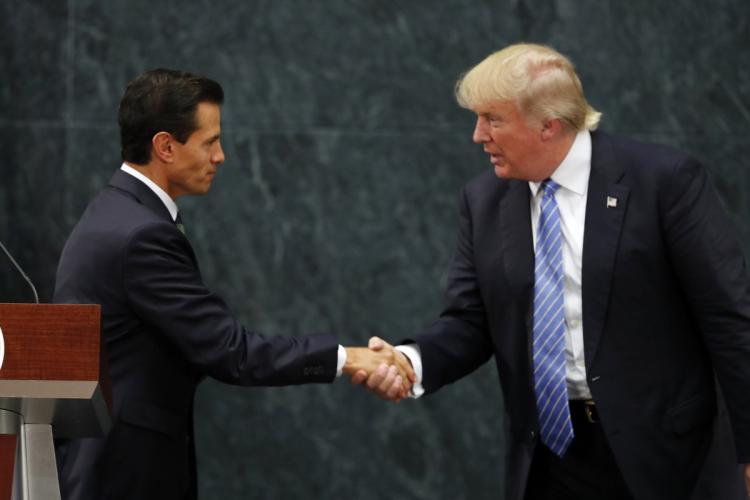 Piden a Peña Nieto cancele encuentro con Trump