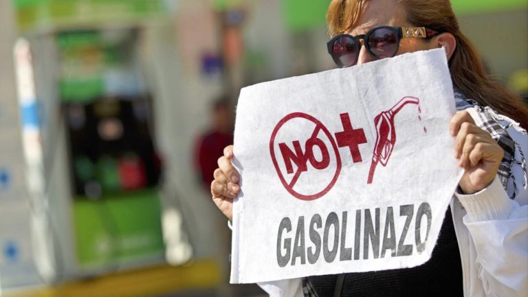 Mexico analizaría suspender «gasolinazo»