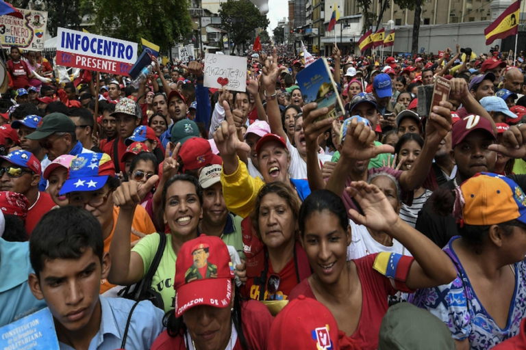 Oposición venezolana pide elecciones