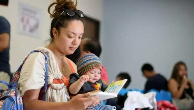 Orden ejecutiva castigaría a residentes por uso de beneficios