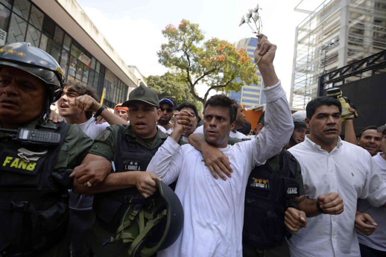 Supremo venezolano ratifica condena a Leopoldo López