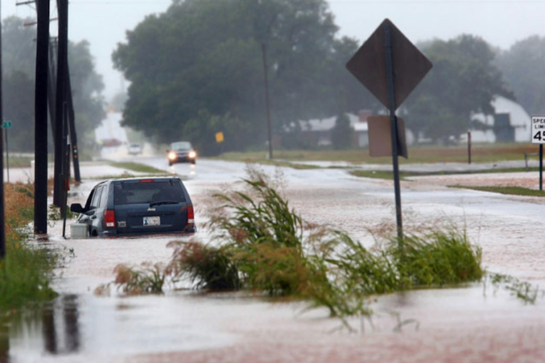 Fuertes lluvias afectan el sur de Texas