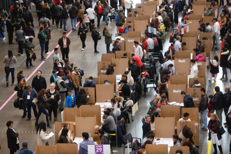 Continúa incierta Segunda Vuelta electoral