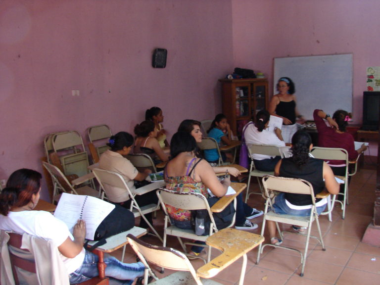 Mujeres piden igualdad de género