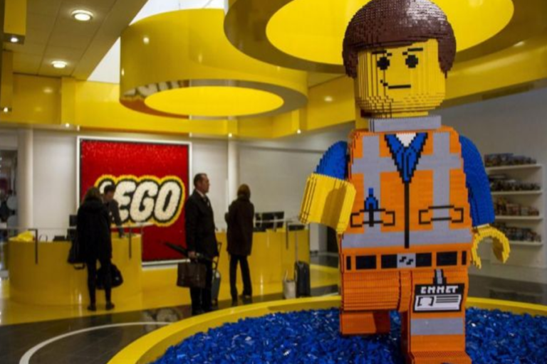 Lego registró ingresos récord en 2016