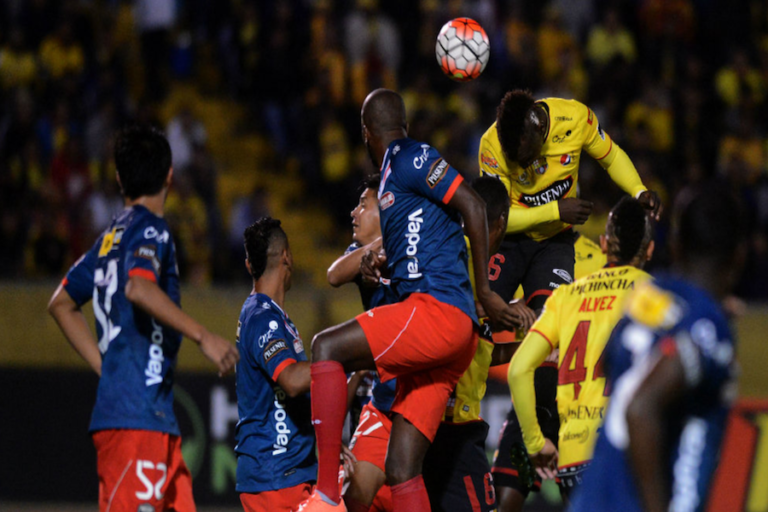 Barcelona vence a River Ecuador en Quito