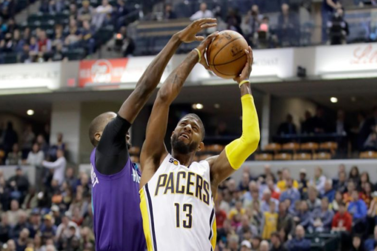 Paul George brilla en victoria de Pacers ante Hornets