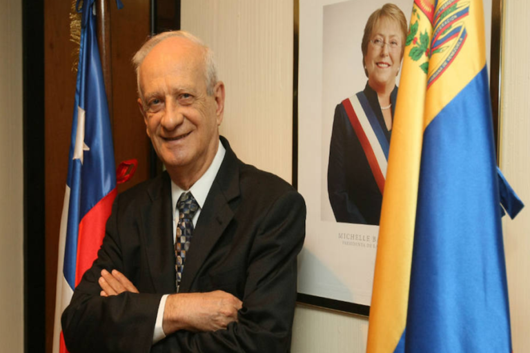 Chile llama a consultas a su embajador en Caracas