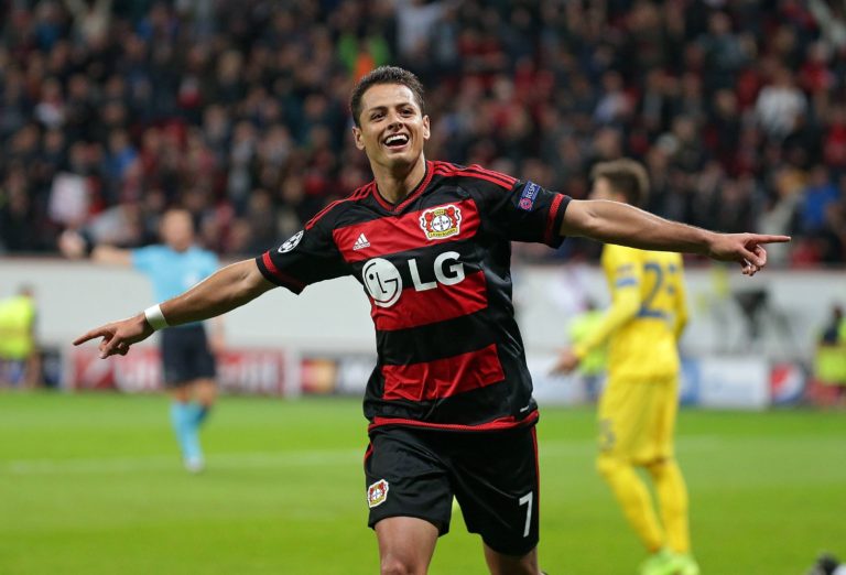 «Chicharito, jugador del mes de la Bundesliga