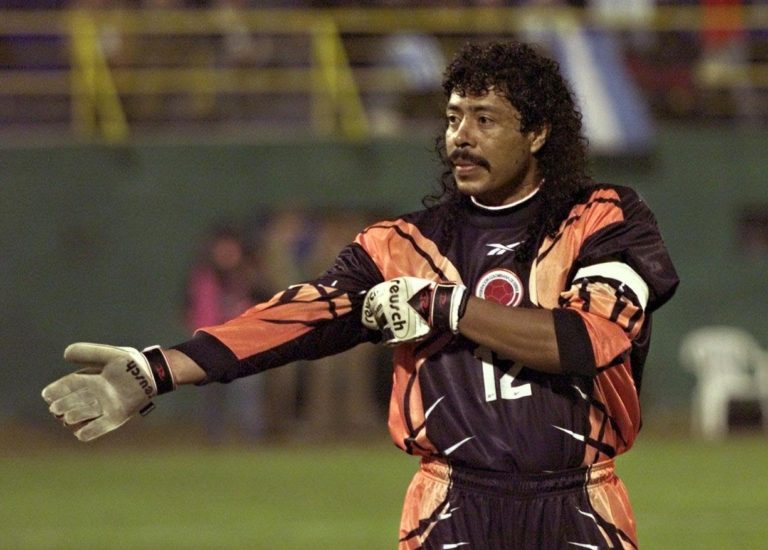 Preparan documental de exarquero René Higuita