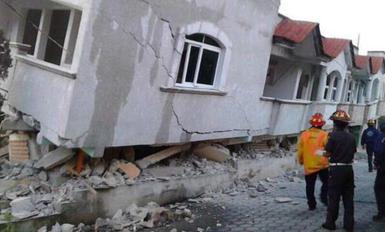 Guatemala declara alerta naranja por sismo de magnitud 6.6