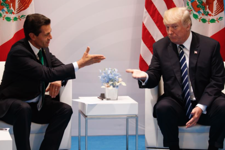 Trump reitera que México pagará por el muro