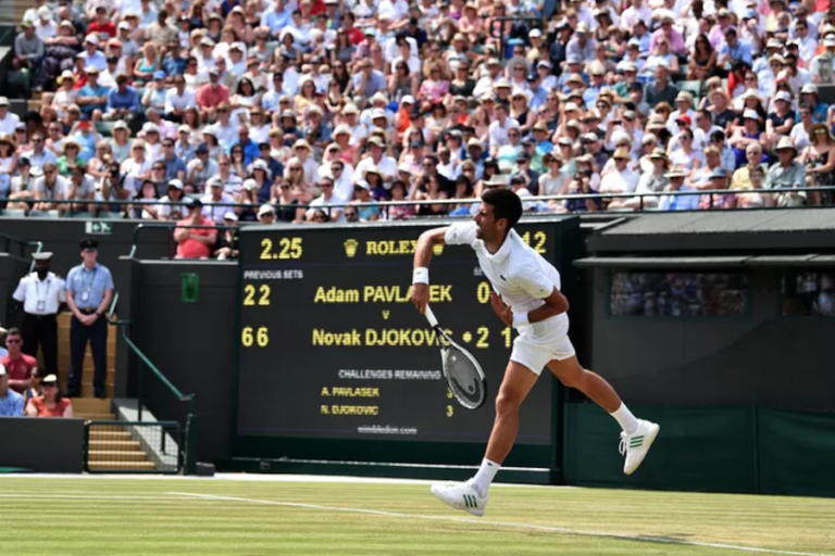 Djokovic avanza a tercera ronda de Wimbledon