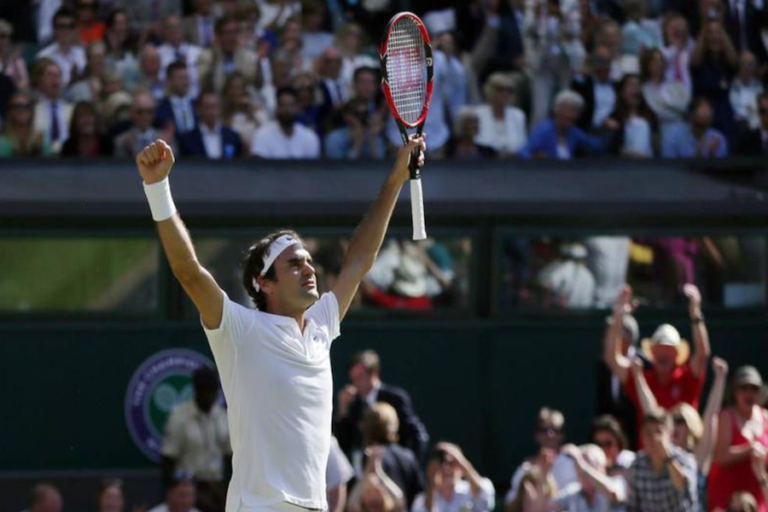 Federer avanza a su undécima final de Wimbledon