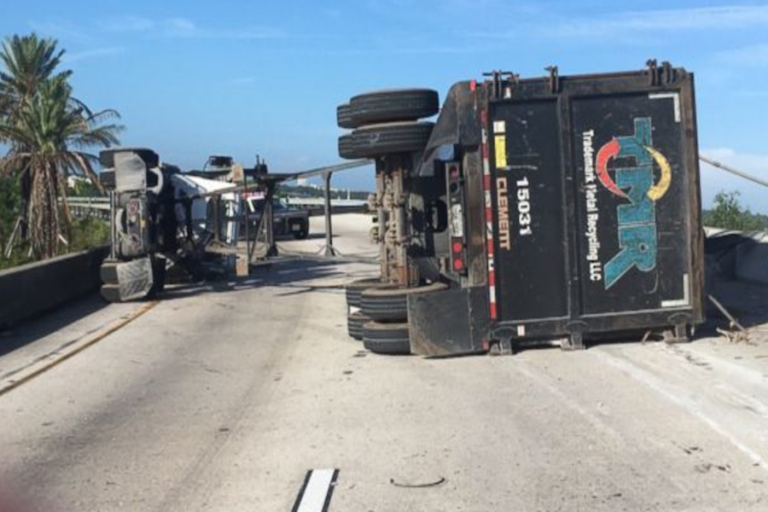 Conductor sobrevive espectacular accidente en FL