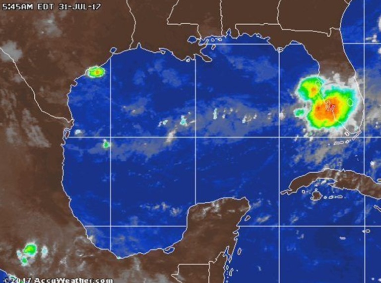 Tormenta tropical “Emily” se forma en el Golfo de México
