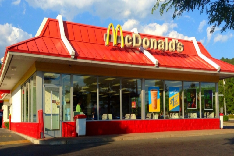 McDonald’s abre primer restaurante en el Sáhara Occidental
