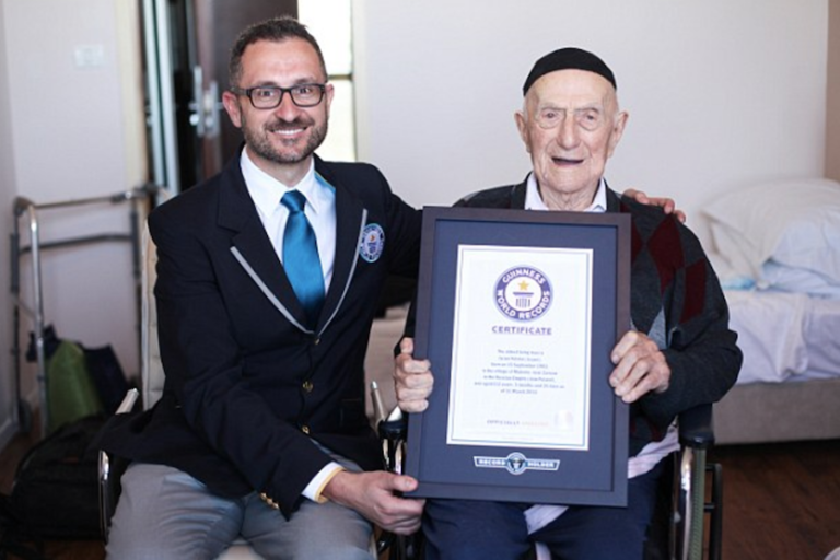 Muere en Israel el hombre más viejo del mundo