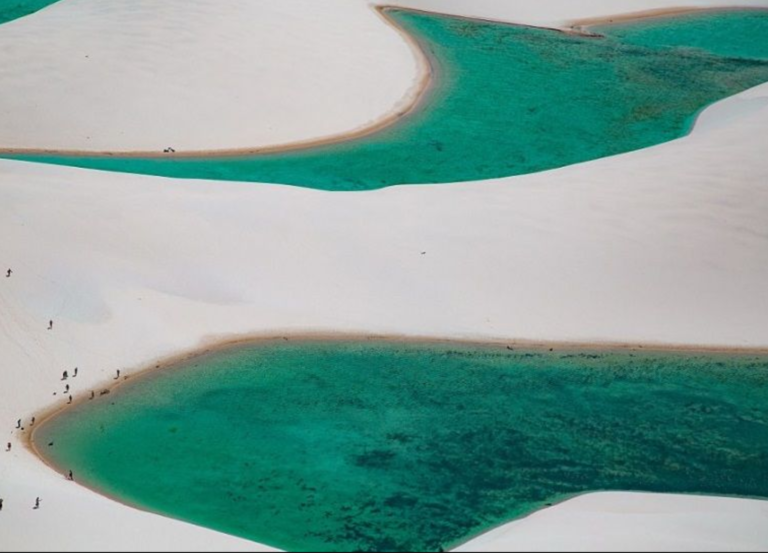 Dunas brasileñas se convierten en lagunas cristalinas