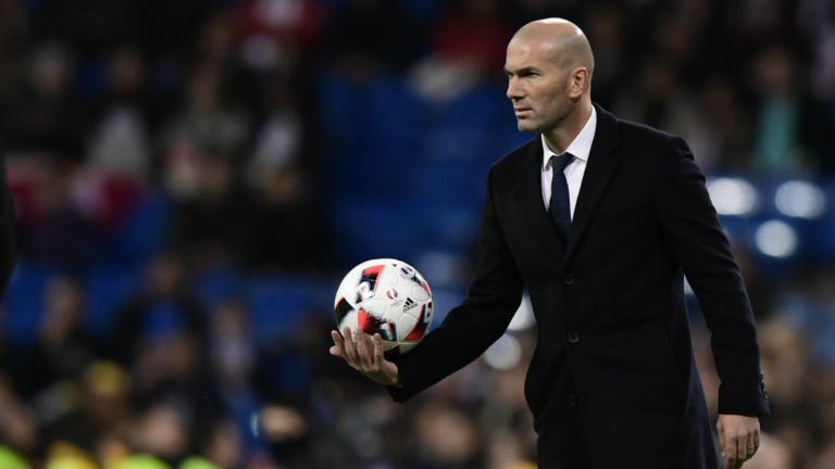 Zidane renovó por 3 años con el Real Madrid
