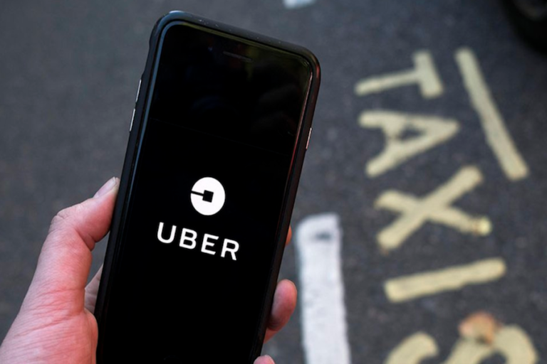 Uber pierde la licencia para operar en Londres