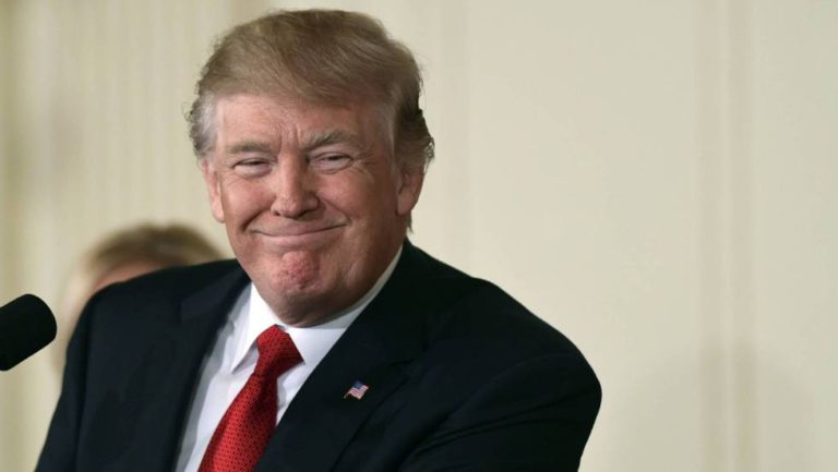 Trump se aleja del acuerdo con Irán