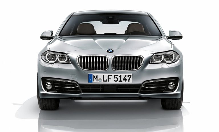 BMW llamará a revisión a 85,000 autos en USA