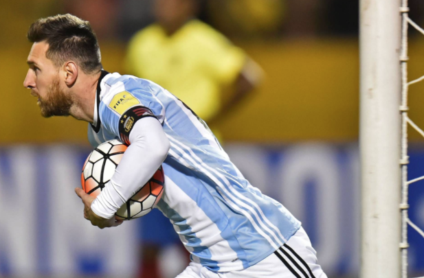Argentina clasifica al Mundial al ganar a Ecuador