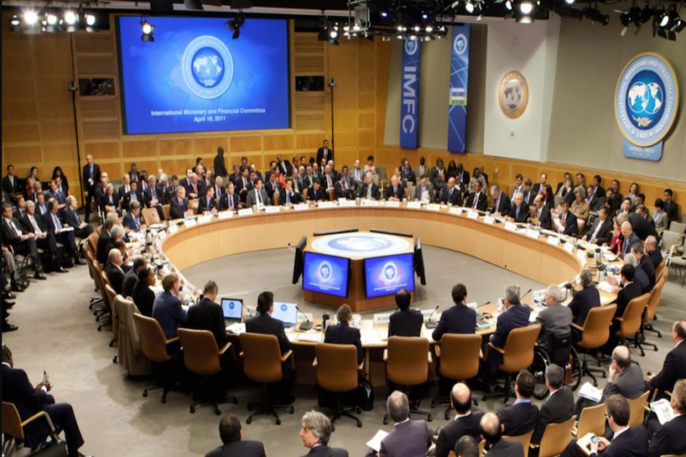 EE.UU pide al FMI y al BM grandes reformas internas
