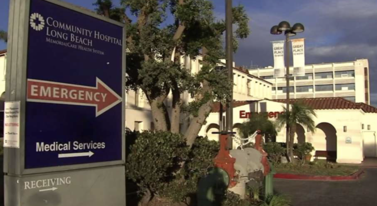 Clausuran hospital en Long Beach