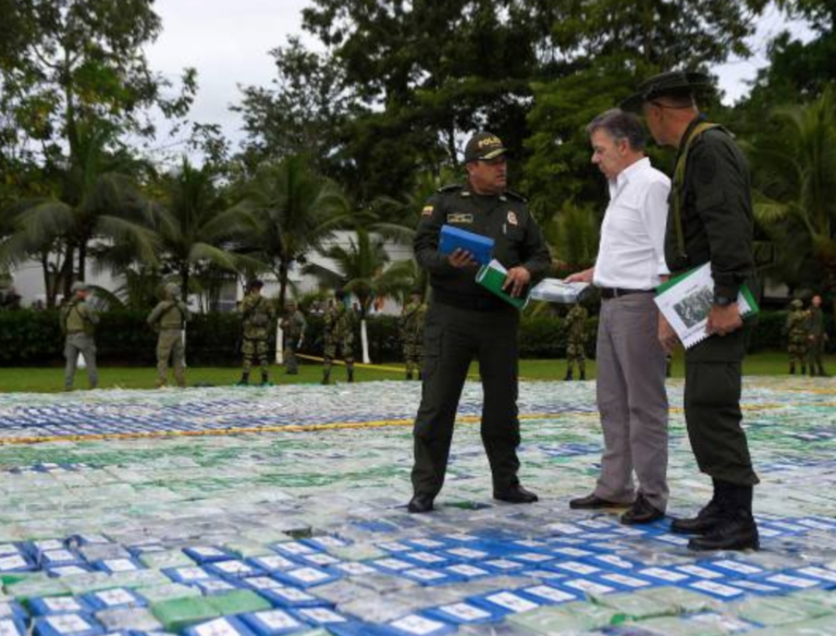 Colombia confisca 12 toneladas de cocaína