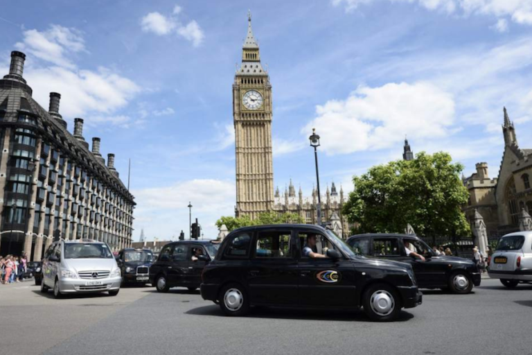 Uber pierde juicio en Londres