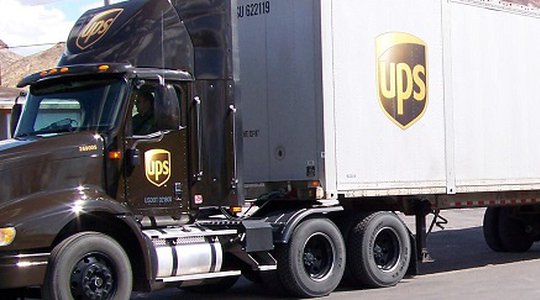 77indocumentados en falso camion UPS