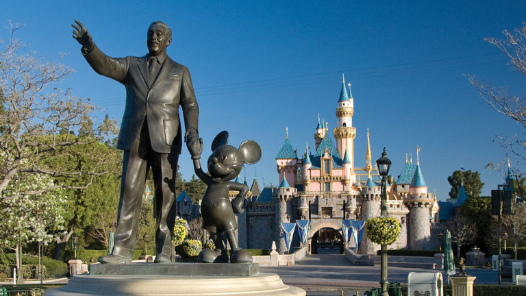 Disneyland sube precio de entradas