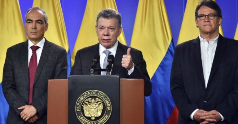 Santos anuncia retorno a diálogos con el ELN